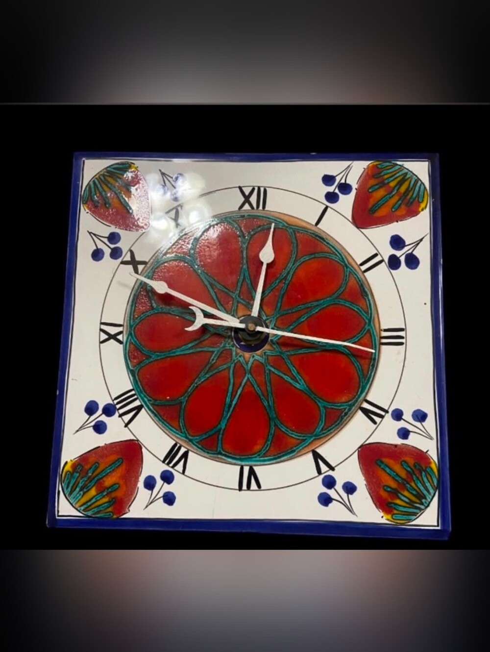 Vintage Made In ITALY Strawberries Tile Clock #8552